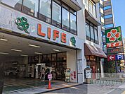 ライフ渋谷東店 徒歩20分。 1570m