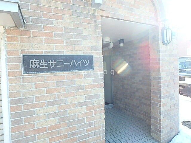 4 / 16