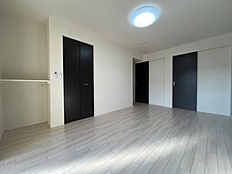 ステラータ 1階1Kのリビング/ダイニング