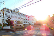 荒川小学校
