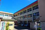 花田小学校