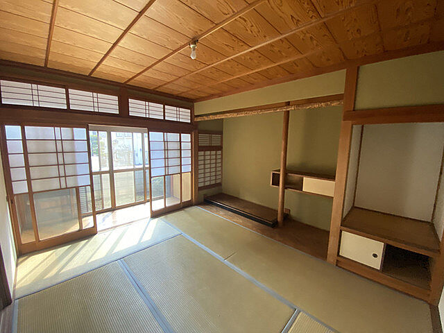 室内