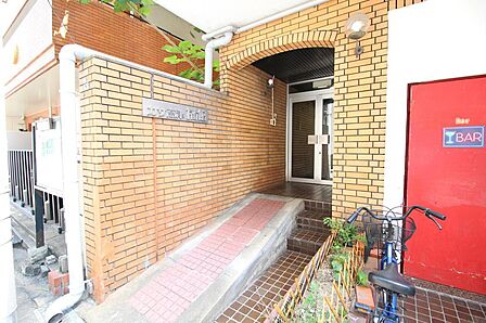 ■オートロック式でセキュリティも安心です♪