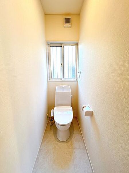トイレを拡大表示