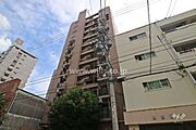 ライオンズマンション新栄の外観（北西側から）