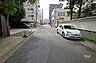 その他：敷地北側の前面道路（東側から）