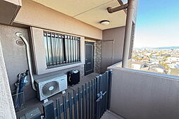 角部屋のため専用ポーチ付き！
