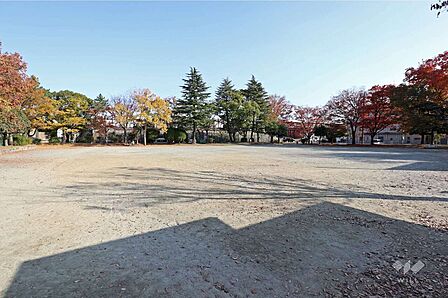 荒越公園の外観