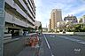 その他：敷地北側の前面道路（東側から）