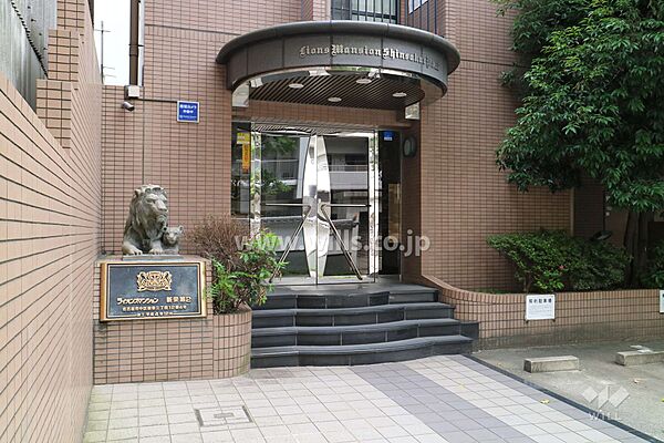 エントランスを拡大表示