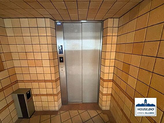エレベータ完備