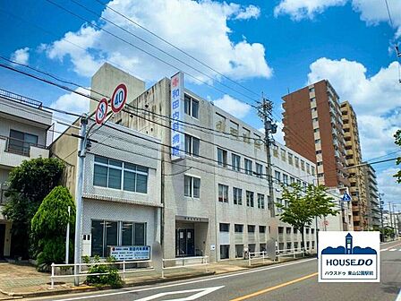 和田内科病院 900m