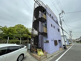 枇杷の木  ｜ 大阪府堺市北区長曽根町（賃貸マンション1R・2階・33.00㎡） その1