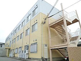 アフルエンス  ｜ 大阪府堺市北区百舌鳥梅町３丁（賃貸アパート1R・3階・24.30㎡） その1