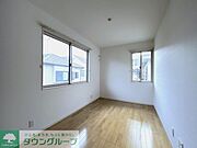 2階洋室約5.2帖