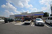 ローソンさいたまシティハイツ三橋店 388m