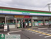 ファミリーマート岩槻東町一丁目店 徒歩33分。 2600m