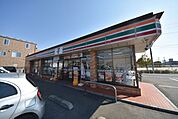 セブンイレブン上尾西門前店 791m