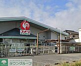 コメリハード＆グリーン伊奈小室店 徒歩4分。 250m
