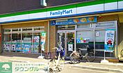 ファミリーマートさいたま大成町一丁目店 徒歩1分。 80m