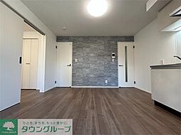 ラテンドール東千葉 101 1階1LDKのリビング/ダイニング