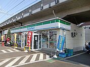 ファミリーマート船橋印内三丁目店 225m