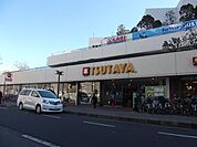 TSUTAYA 240m