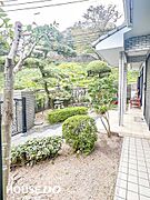 緑のある庭は、暮らしにやすらぎを与える空間。四季の変化を感じながら過ごせる贅沢なひとときをお過ごしください♪