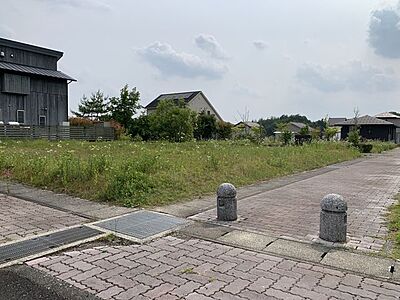 外観：自然を感じられ、空気が気持ちいいです！吉備高原小学校まで徒歩約14分加賀中学校まで徒歩約32分です！