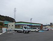 コンビニ「ファミリーマート日高萩原店様まで1600m」