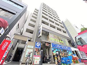 ディオレクレスト東心斎橋  ｜ 大阪府大阪市中央区東心斎橋1丁目6-15（賃貸マンション1K・10階・24.50㎡） その1