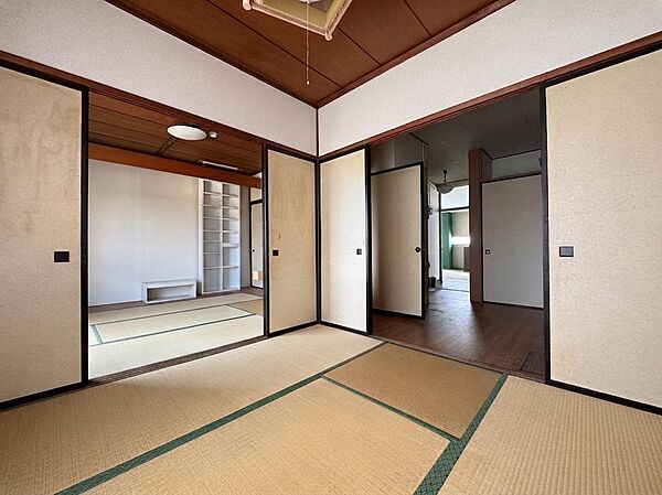室内