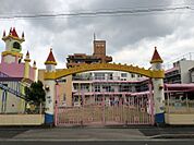 曽池ひかり幼稚園まで約350ｍ/徒歩約5分　子どもたちの我慢強さ、気持ちを立て直してコントロールしていける力を育みます。