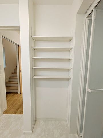 収納 広島市南区宇品御幸3丁目