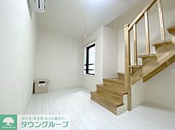 Ｆｌａｔ　Ｋ　ＫＡＳＵＹＡ 204 3階1LDKのリビング/ダイニング