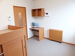 レオパレスパワーハウス 202 2階1Kのリビング/ダイニング