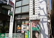 世田谷若林三郵便局 徒歩3分。郵便局 180m
