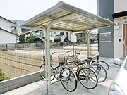 ★屋根付駐輪場スペースです★