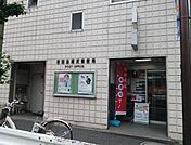 郵便局 698m