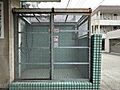 敷地内ゴミ捨て...