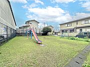 敷地からすぐ公園がございます◎