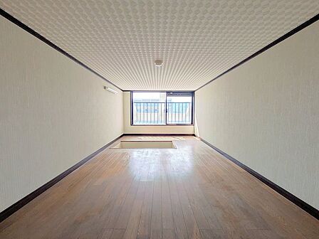 マンションではめずらしい屋根裏部屋付き♪