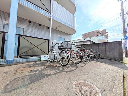 自転車置き場◎