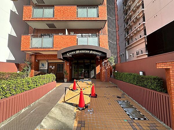 エントランスを拡大表示