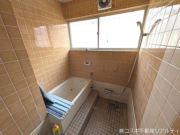 浴室を拡大表示