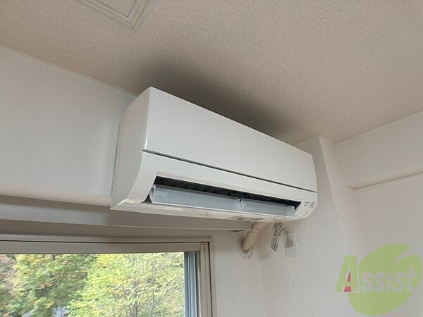 画像14:エアコンが設置してありますので、寒暖対策もばっちり。