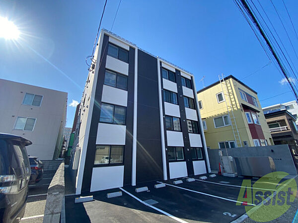 DAYS山鼻 ｜北海道札幌市中央区南二十二条西9丁目(賃貸マンション1LDK・4階・33.92㎡)の写真 その1