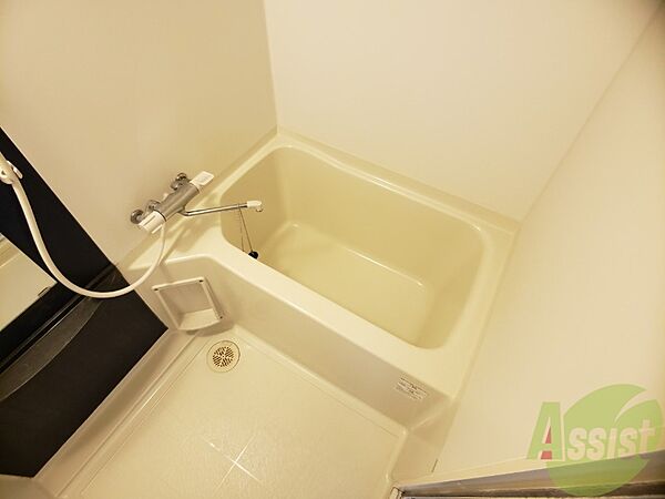画像4:お風呂です。ゆっくりお風呂につかるのも体に良いですね〜