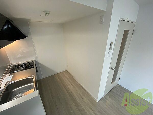 画像9:キッチンはスペースも広々していて使いやすそうですよ！