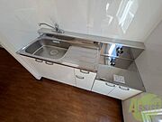 様々な角度から。家具家電の設置の参考にしてください。